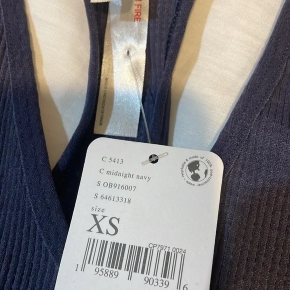 NWT FP Movement Free Throw Crop Top in midnight navy size XS - Picture 6 of 8